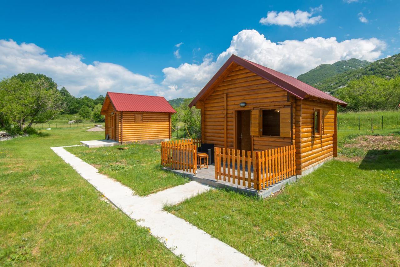 Lovcen Mountain Cottages Njegusi Exterior foto